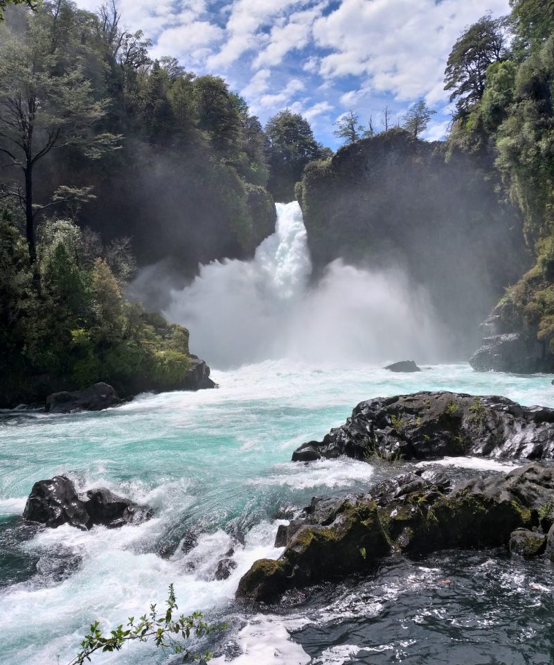 Salto del Huilo HUilo